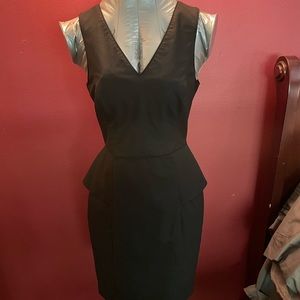 Banana Republic Size 0P Black Lightweight Wool Blend Peplum Sleeveless Dress